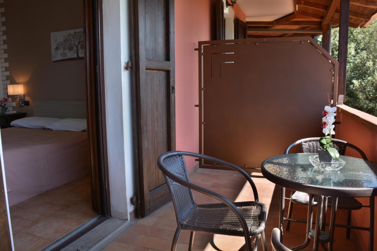 Hotel Villa Paradiso Рипарбелла Экстерьер фото